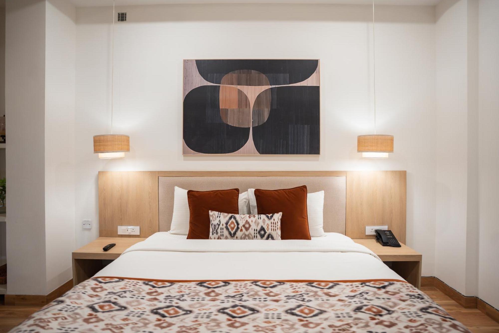 Ar Suites Klj Square Gurgaon Zewnętrze zdjęcie