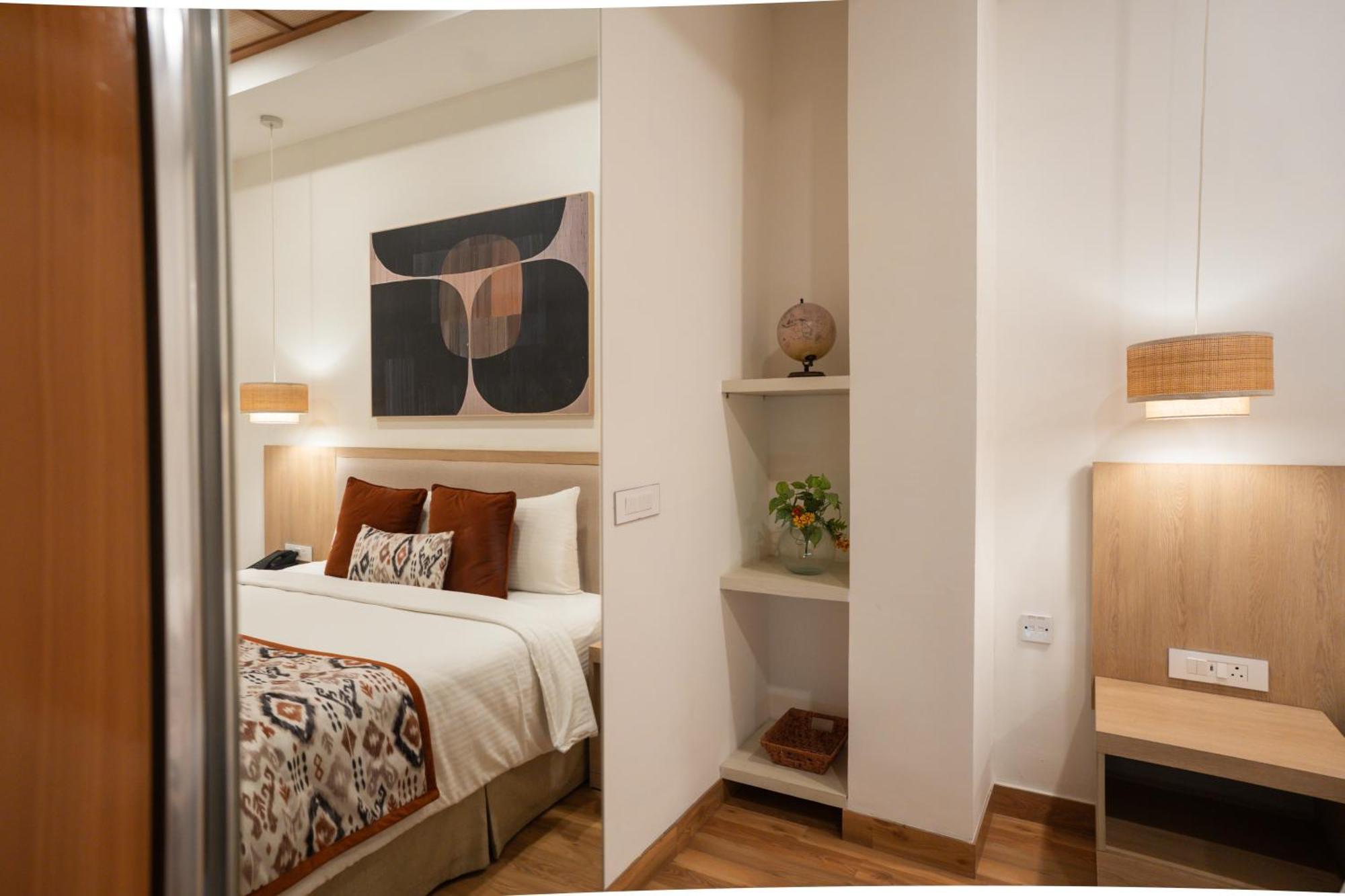 Ar Suites Klj Square Gurgaon Zewnętrze zdjęcie