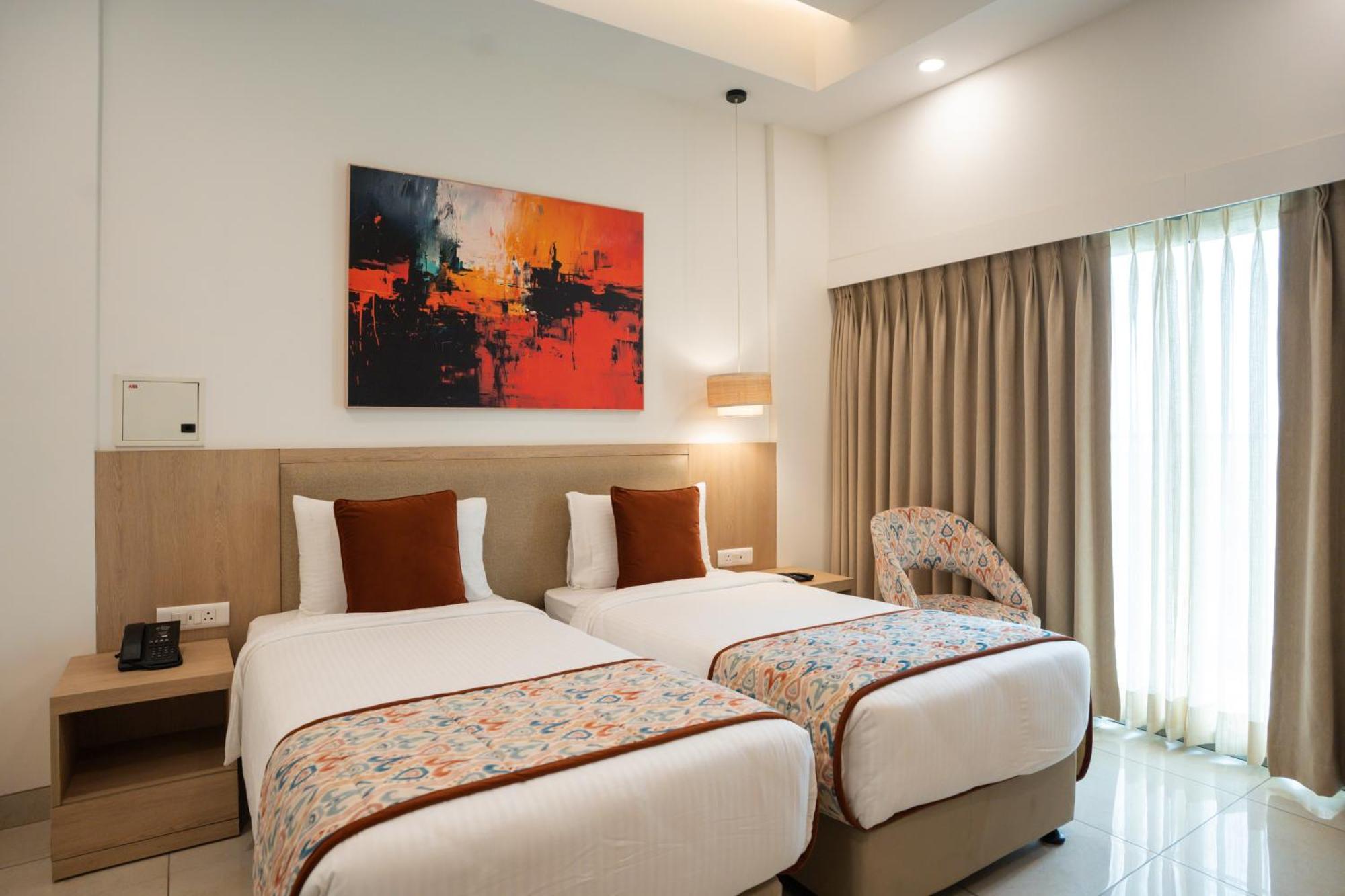 Ar Suites Klj Square Gurgaon Zewnętrze zdjęcie