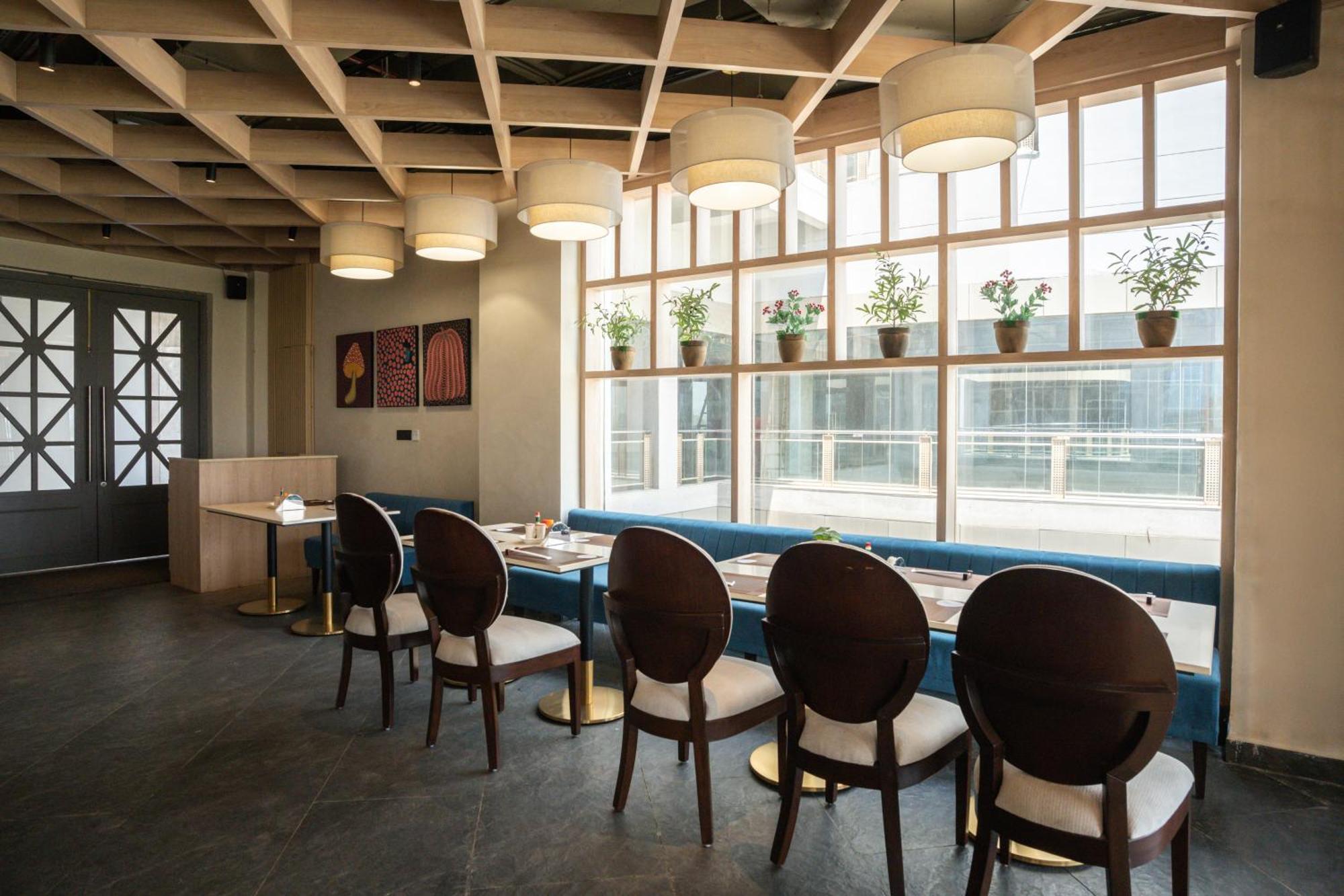 Ar Suites Klj Square Gurgaon Zewnętrze zdjęcie